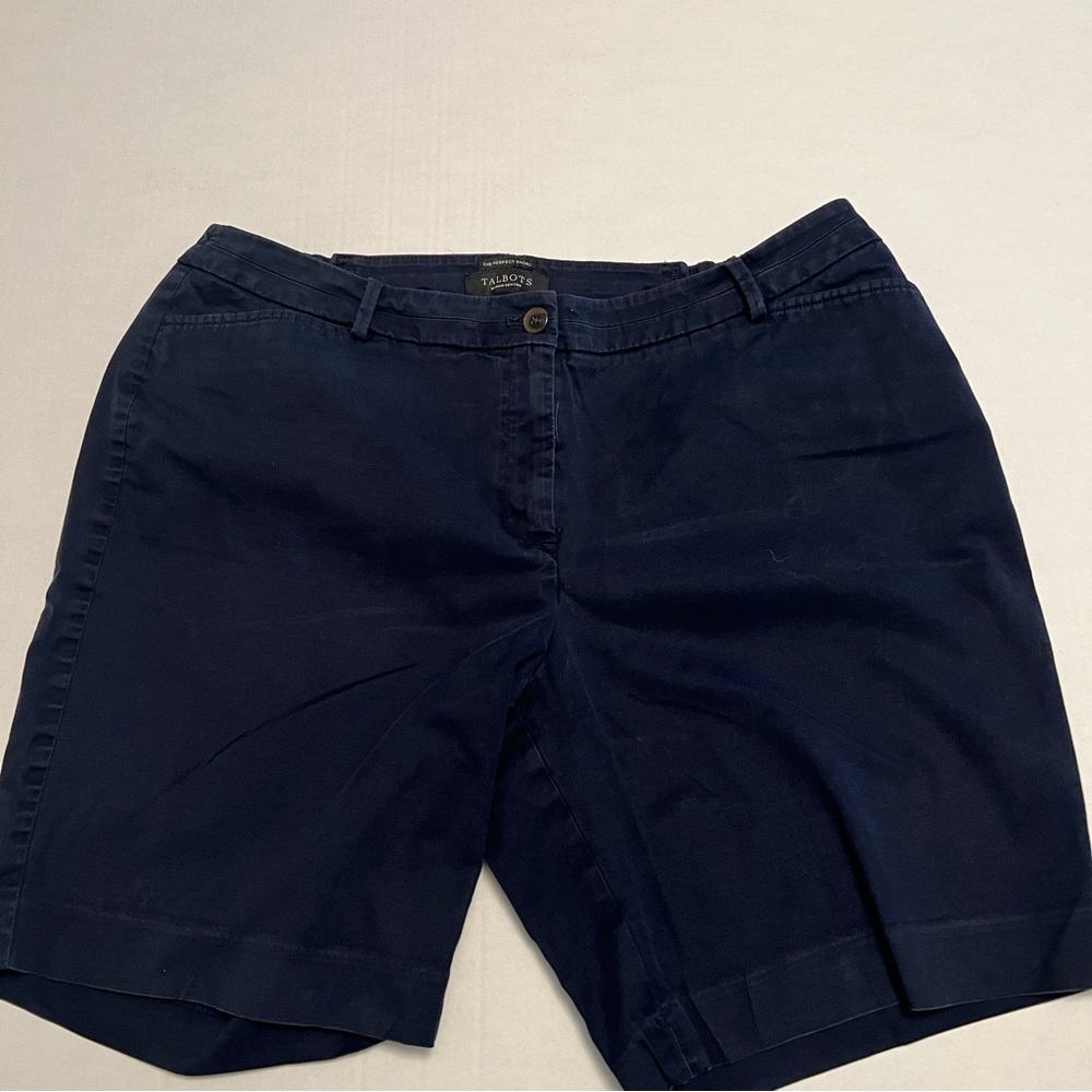 Talbots Perfect Short blue petite (1025)
